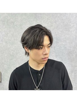 クリーブ 池袋(creeb) センターパート、マッシュウルフ、シルバーグレージュ