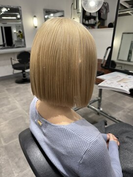 ホリー(HOLLY) 抜きっぱなしブリーチカラー