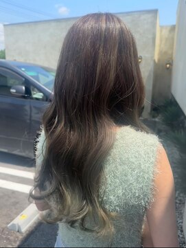 アレッタヘアーサロン(ALETTA HAIR SALON) 透明感たっぷりバレイヤージュ