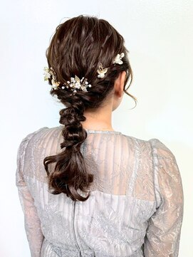 オアシス ガーデン 横浜店(Oasis GaRDEN) 編みおろしヘア