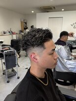 縁 ハナレ(en 870)&nbsp;スキンフェード×メッシュ×パーマ