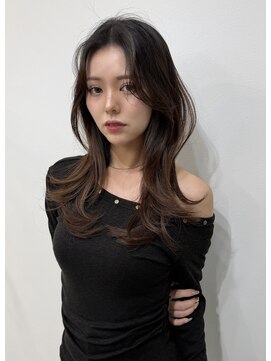 レミエ ダイカンヤマ(lemiie) ラフなスタイリングのハッシュカット