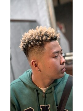 スウェル ジャンティ(SWELL gentil) スパイキーアフロ