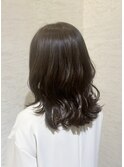 ミディアムボブ/アースカラー透明感と艶のある白髪染め