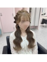 アリエス 八重洲店(Aries) 髪の毛リボンハーフアップ