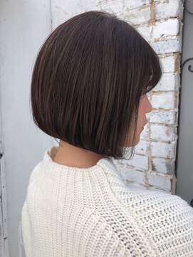 ロンドアベニール 北千住(Lond avenir) 20.30.40代◎前下がり切りっぱなしボブ　担当本田