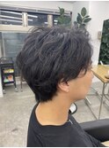 EIGHT new hair style