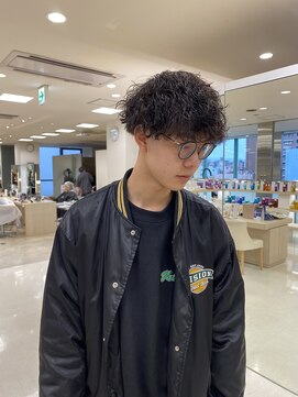 ケンジ 平塚ラスカ店(KENJE) 波巻きスパイラル/ツイストスパイラル/メンズパーマ/湘南/平塚