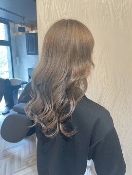 ルミエール(Lumiere) ミルクティーベージュ「レイヤースタイル」