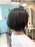 クセ毛を活かしたラフボブスタイル