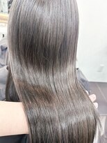 ミシェリー(misherry)&nbsp;大人モテ髪クラシックオリーブグレージュ艶感ロングストレート