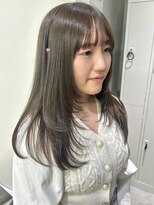 ナナローネス(nana loness) 顔まわりレイヤー　レイヤーカット　ワンカール　内巻き