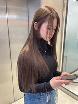 リリー(Lilley) くすみベージュ×姫カットレイヤー×韓国風巻き【ayana】