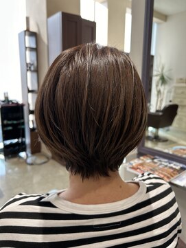 シャンプーボーイ セントラル 博多(SHAMPOO BOY central) ショート/ショートボブ/切りっぱなし/博多