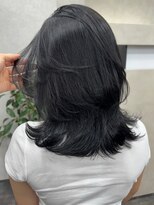 オズ 安積店(OZ)&nbsp;安積ミディアムレイヤーカットハイライトカラータッセルカット