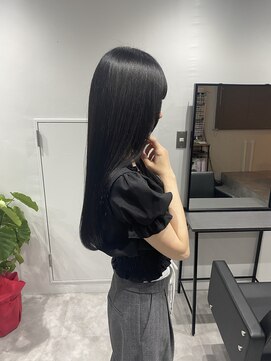 フィン(fin) ロングヘア