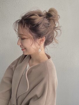 ルーム(Luum.) ふわっふわのお団子ヘア