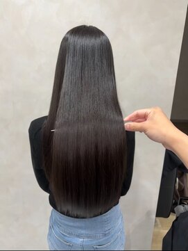 キング 梅田店(K!ng) 縮毛矯正髪質改善レイヤーカットトリートメント心斎橋美容室