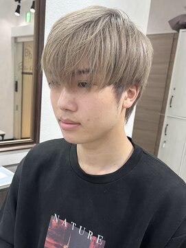 ベルヘアーデザイン 堺東(Belle hair Design) メンズハイトーンミルクティーベージュシルバー堺東