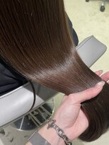 ヨキ(yoki.)&nbsp;オリーブベージュ× URUGAMI ☆髪質改善