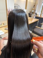 フレイムス ヘアアンドリラックス 吉川店(Frames hair&relax)&nbsp;縮毛矯正でツヤ感たっぷりストレート