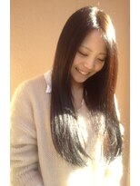 アプリコ(Aprico) 【Aprico】毛先まで潤いを感じるツヤツヤロング