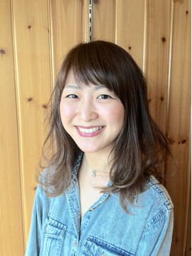 ルート(ROUTE) モードに遊ぶ、攻めのグラデカラーロング