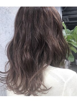 デムル(DEMURE) DEMURE