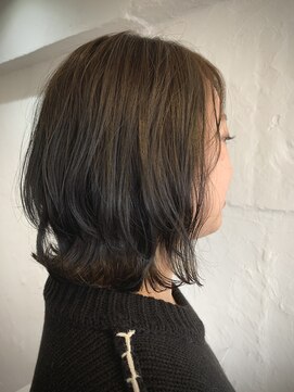 アンドシェリ(&Cheri) アッシュブラウン×ウルフ