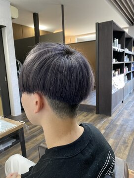 バース(BirtH) 刈り上げマッシュ