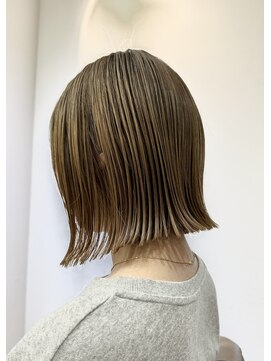 ハコ(haco) 【haco】ストレート×切りっぱなしボブ