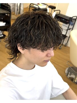 ビカム 名駅(become) メンズ波巻きウルフメッシュパーマスパイラルツーブロック