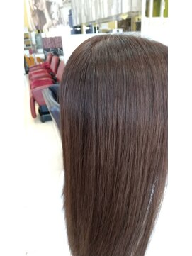 パリスパリ 衣山店(PARIS PARI) 上質ストレート