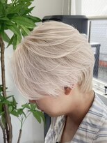 ロイス 神宮前(ROIS)&nbsp;ミルクティーベージュ/ダブルカラー/ケアブリーチ/ハイトーン