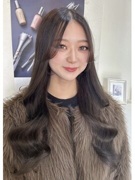 ブランシェ 春日井市民病院前店(BRANCHE) 顔周りレイヤー×オリーブカラー