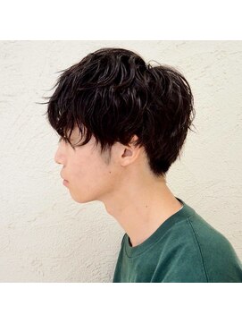 アーティスオム(Artice HOMME) ナチュラルマッシュパーマ/刈り上げショート/ニュアンスデザイン