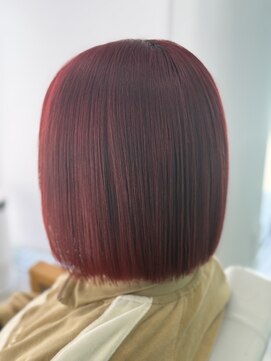 ブレイク 静岡掛川店(BREK) 赤系切りっぱなしボブ/似合わせカット/メルティカラー