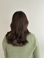 タグ(TAG)&nbsp;オリーブベージュのツヤ髪