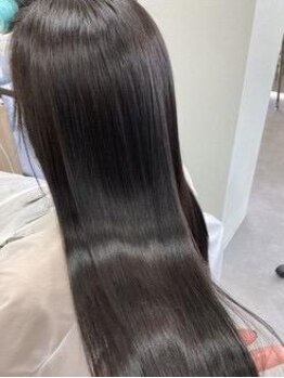 ビケット(biquette)の写真/【脱白髪染めクーポン◎】白髪が気になる、ツヤがでない…大人女性のお悩みに髪質改善で極上艶髪♪
