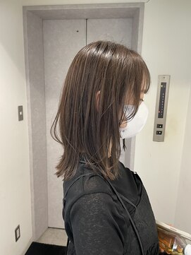 キラーナセンダイ(KiRANA SENDAI) クビレミディアム×グレージュブラウン