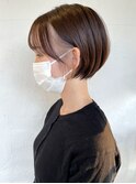 おくれ毛ホワイトベージュショートボブ_ba370031