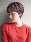大人可愛い20代30代40代黒髪前下がりひし形小顔ボブ丸みショート