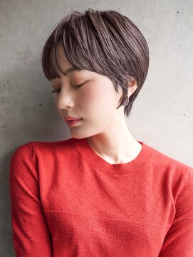 カライングドゥ(ing deux) 大人可愛い20代30代40代黒髪前下がりひし形小顔ボブ丸みショート