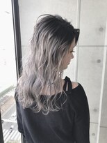 アミ(Ammi)&nbsp;◆ダブルカラー/レイヤー/イルミナカラー/髪質改善/縮毛矯正