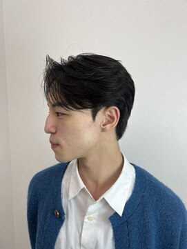 ステージ(STAGE) ダウンパーマ　センターパート　ニュアンスパーマ