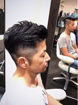 オムヘアーバイグルーマーズ(HOMME HAIR by GROOMER/S) #外国人風スタイル#アップバング#fade#hommehair2nd櫻井