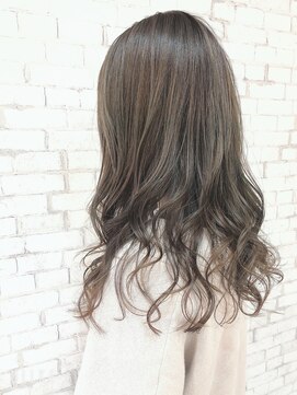 ヘアデザイン ハル(hair design HaLu) ＃グレージュ＃巻き髪＃ロング