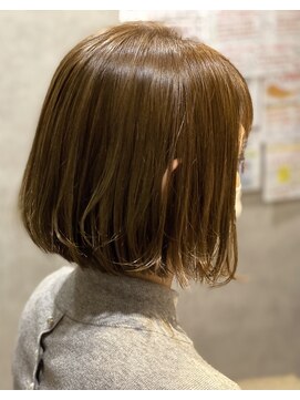 カプロアシヤ(Capullo.Ashiya) 大人シンプルボブ