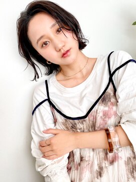 ケーツー あべのキューズモ－ル店(K-two) [K-two]似合わせカット エアリーミディ 外ハネ[天王寺/阿倍野]