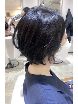 ティアラ 桜木町(TIARA) くびれショートボブ